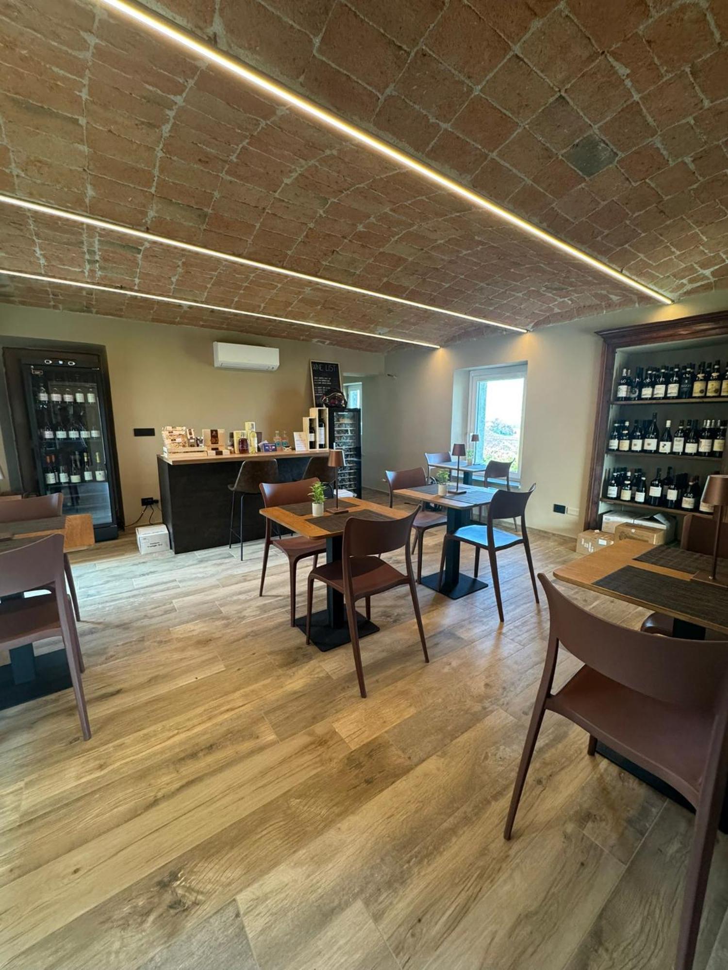 Villa Barbero Alba Langhe Mango Eksteriør bilde